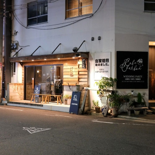 カフェ シャルボン お店 (2)